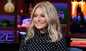 kelly ripa net worth