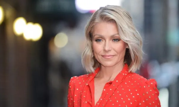 kelly ripa net worth