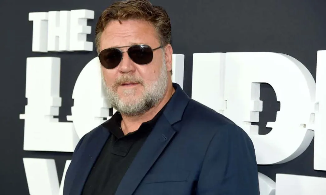 russell crowe net worth