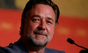 russell crowe net worth