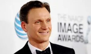 tony goldwyn net worth